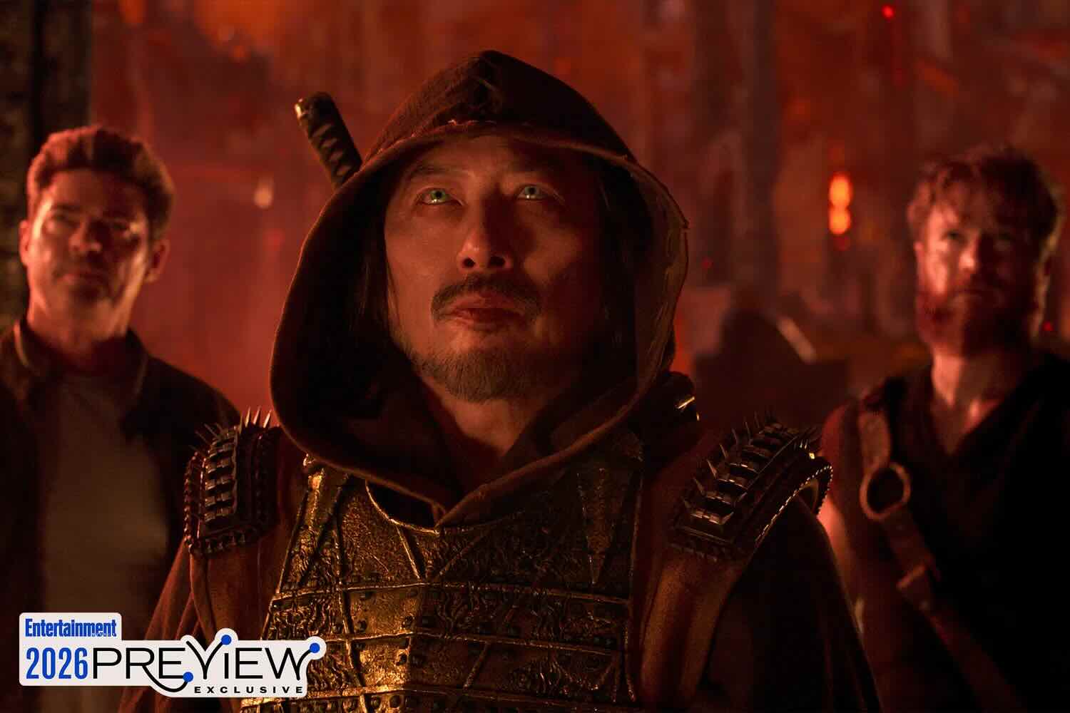 Карл Урбан в роли Джонни Кейджа, Хироюки Санада в роли Скорпиона и Джош Лоусон в роли Кано в фильме «Мортал Комбат 2» / Warner Bros.