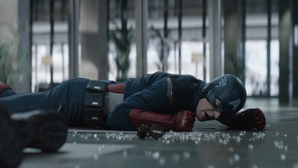 Стив Роджерс в исполнении Криса Эванса в «Мстителях: Финал» / Marvel Studios