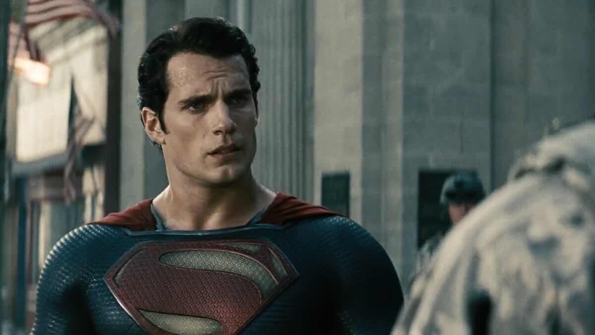 Генри Кавилл в образе Супермена / Warner Bros.